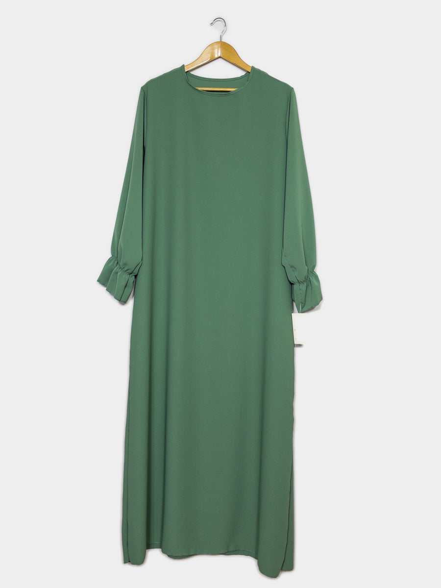 Abaya longue large ref: Ro2316pk- Abaya Longue Large en soie de Médine manches volantées chic et décontracté