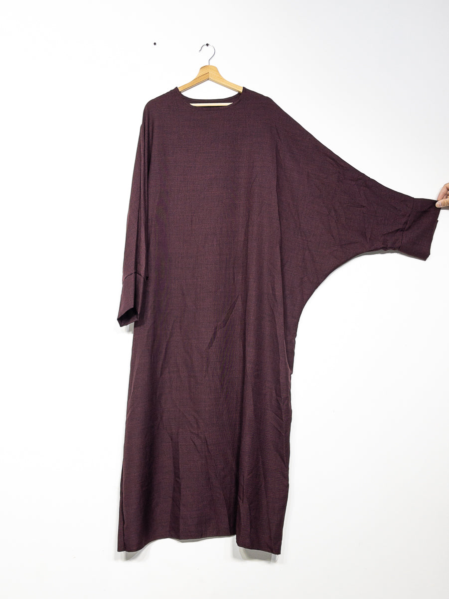 Robe Abaya REF: 2382XLM Manche papillon coupe ample avec fente sur les manches tissu léger et fluide