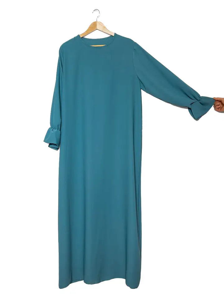 Abaya longue large ref:Ro23332pk en soie de medine - détails sur les manches confortable et élégante