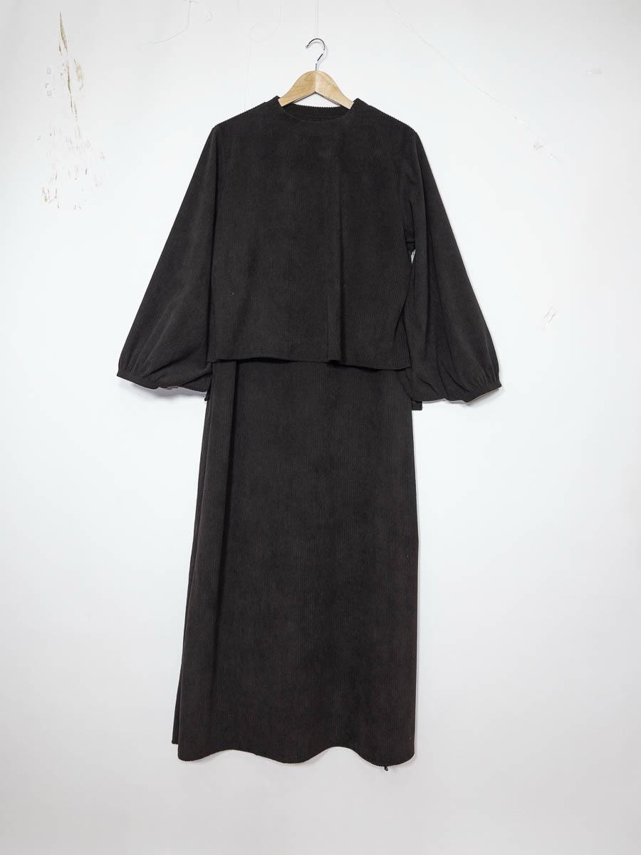 Ensemble côtelé ref:2399  Ensemble en maille côtelée coupe fluide pratique et élégante