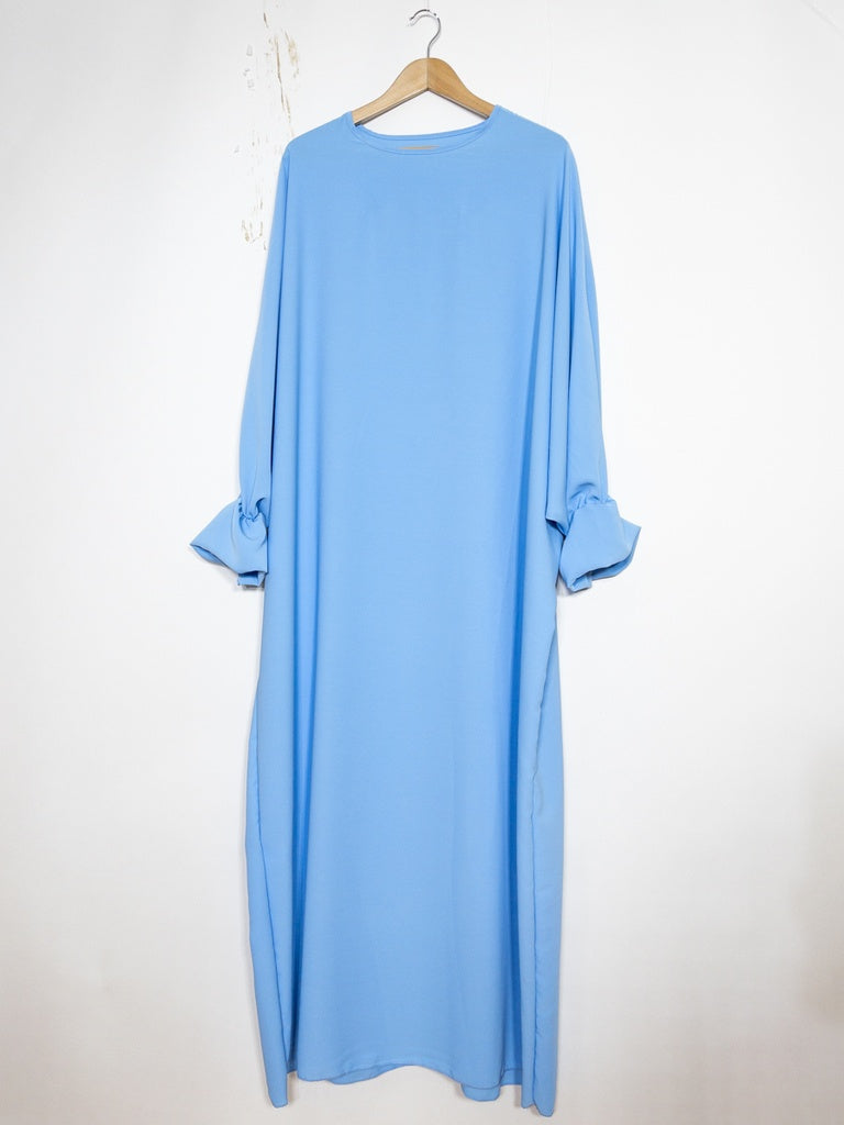 Abaya longue ref: 23312pk - Abaya longue large en Soie de Médine élégante et fluide