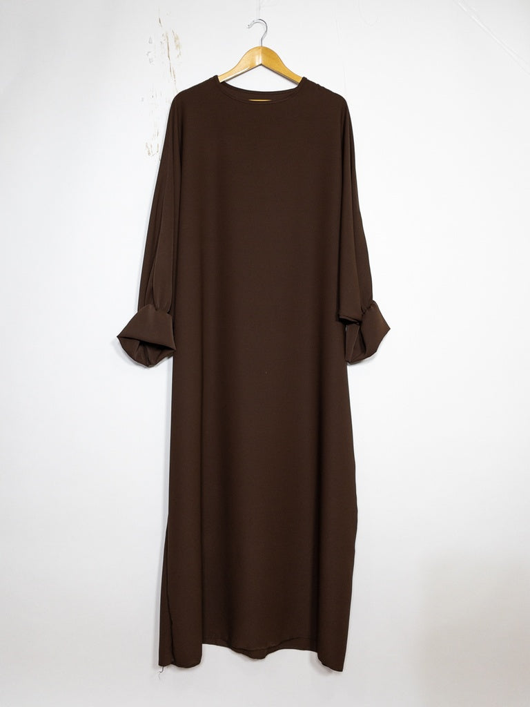 Abaya longue ref: 23312pk - Abaya longue large en Soie de Médine élégante et fluide