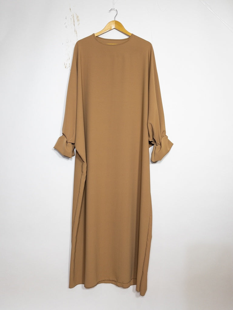 Abaya longue ref: 23312pk - Abaya longue large en Soie de Médine élégante et fluide
