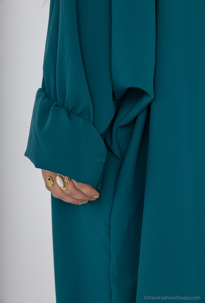 Abaya longue ref: 23312pk - Abaya longue large en Soie de Médine élégante et fluide