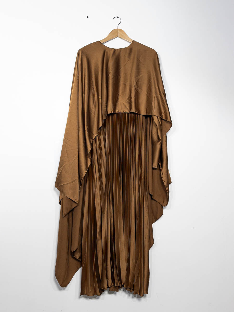 Robe abaya en satin plissés ref:Y102 - Robe abaya en satin plissé élégante et confortable avec une cape longue