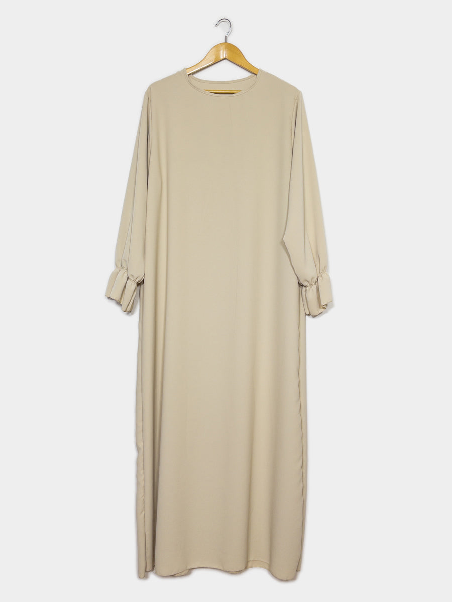 Abaya longue large ref: Ro2316pk- Abaya Longue Large en soie de Médine manches volantées chic et décontracté