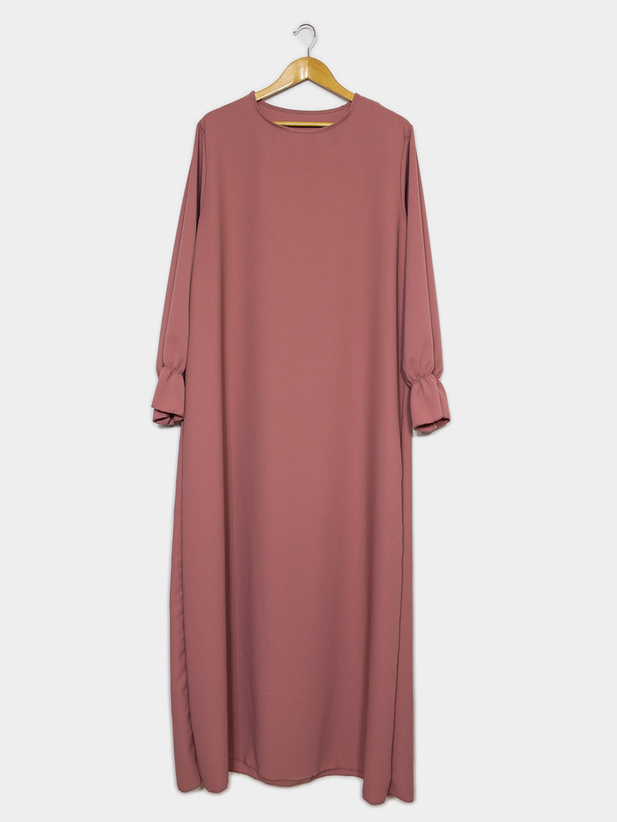 Abaya longue large ref: Ro2316pk- Abaya Longue Large en soie de Médine manches volantées chic et décontracté