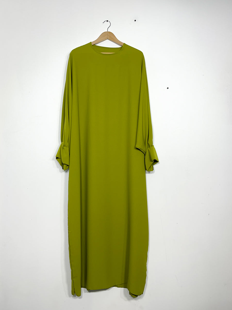 Abaya longue ref: 23312pk - Abaya longue large en Soie de Médine élégante et fluide