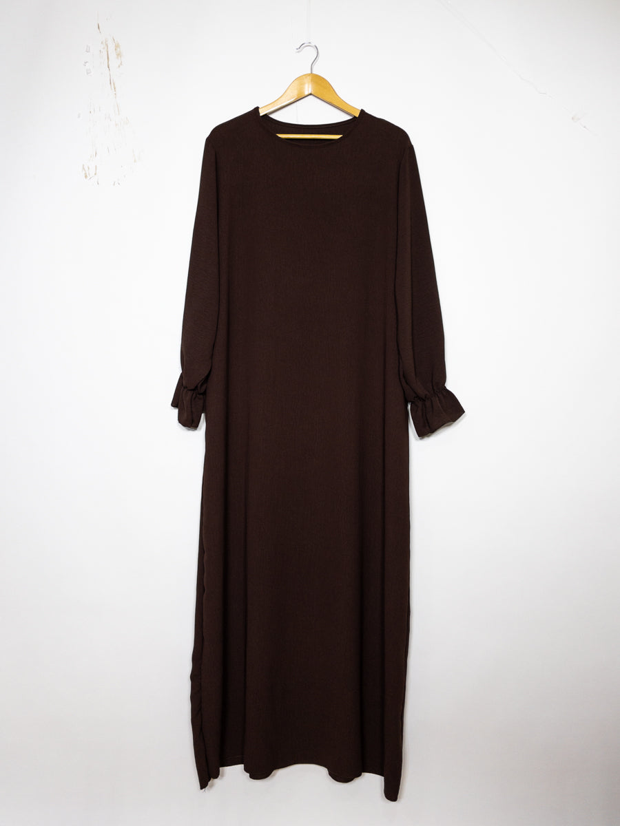 Abaya longue large ref: Ro2316jazz- Abaya Longue Large en jazz manches volantées chic et décontracté