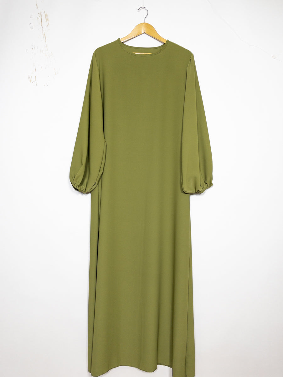 Robe Abaya en Soie de Médine - Modèle Ro2370pk - Manches ballon, fluide et confortable