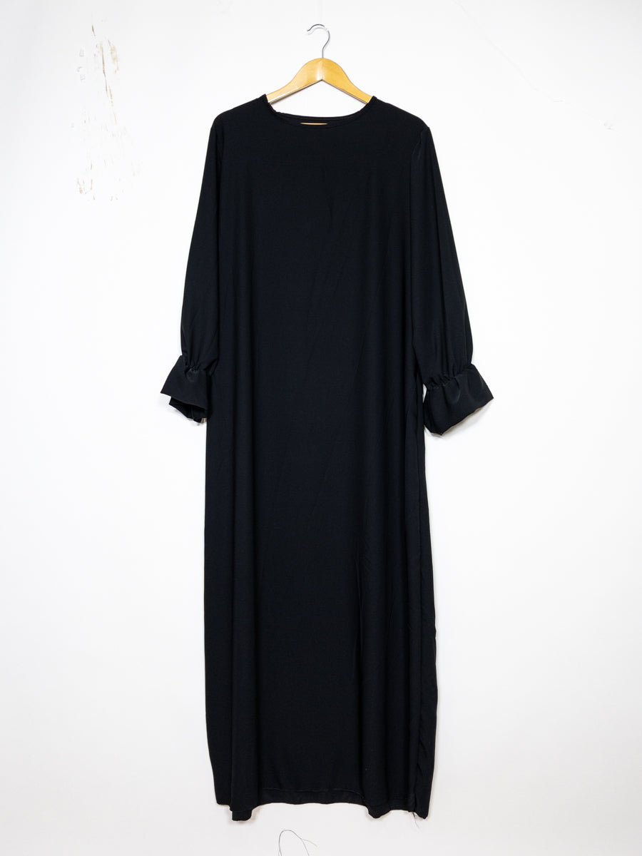 Abaya longue large ref:Ro23332pk en soie de medine - détails sur les manches confortable et élégante