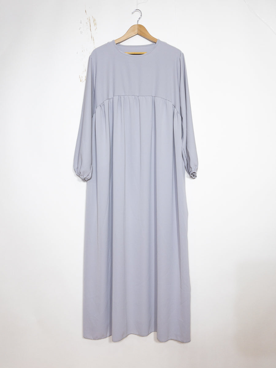 Abaya longue femme REF: RO2326PK - Abaya longue femme en soie de medine tissu fluide et doux , coupe ample et élégante
