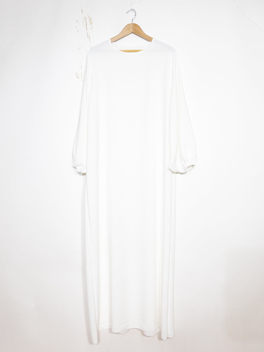 Robe Abaya en Soie de Médine - Modèle Ro2370pk - Manches ballon, fluide et confortable