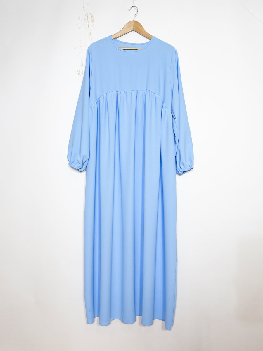 Abaya longue femme REF: RO2326PK - Abaya longue femme en soie de medine tissu fluide et doux , coupe ample et élégante