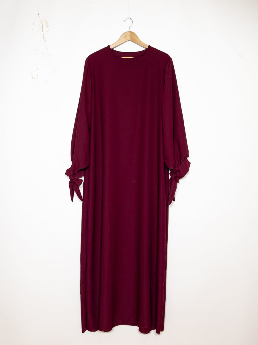 Abaya en soie de Médine RO2378PK - Elégante et fluide avec coupe ample et manches ballon avec joli nœud