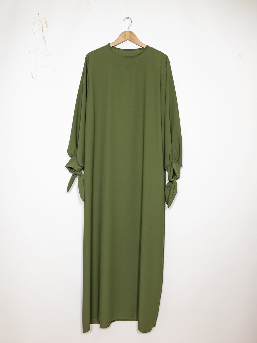 Abaya en soie de Médine RO2378PK - Elégante et fluide avec coupe ample et manches ballon avec joli nœud