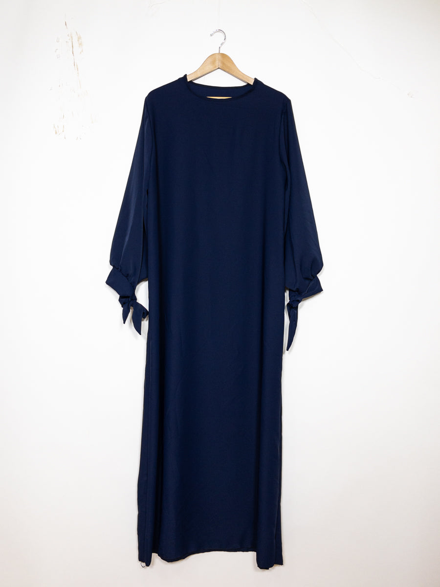 Abaya en soie de Médine RO2378PK - Elégante et fluide avec coupe ample et manches ballon avec joli nœud