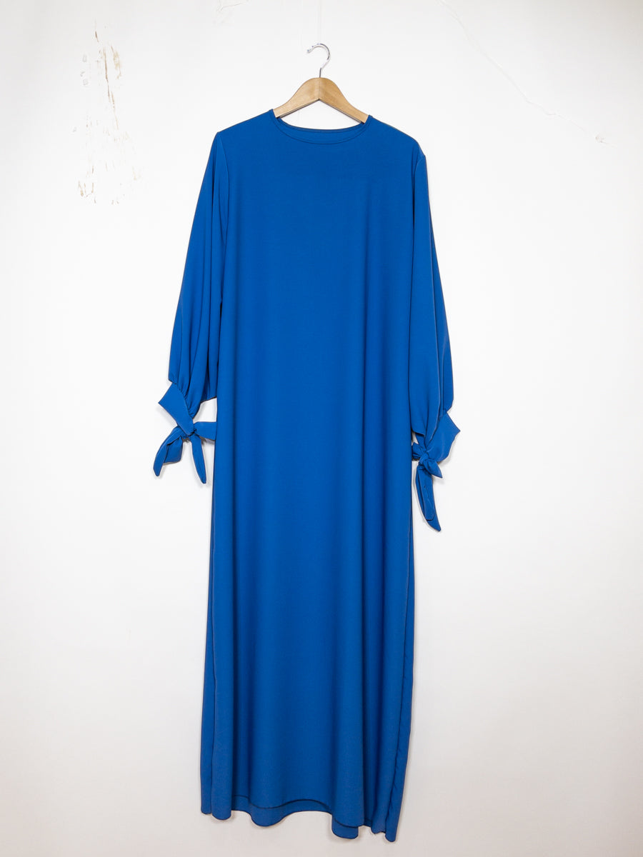 Abaya en soie de Médine RO2378PK - Elégante et fluide avec coupe ample et manches ballon avec joli nœud