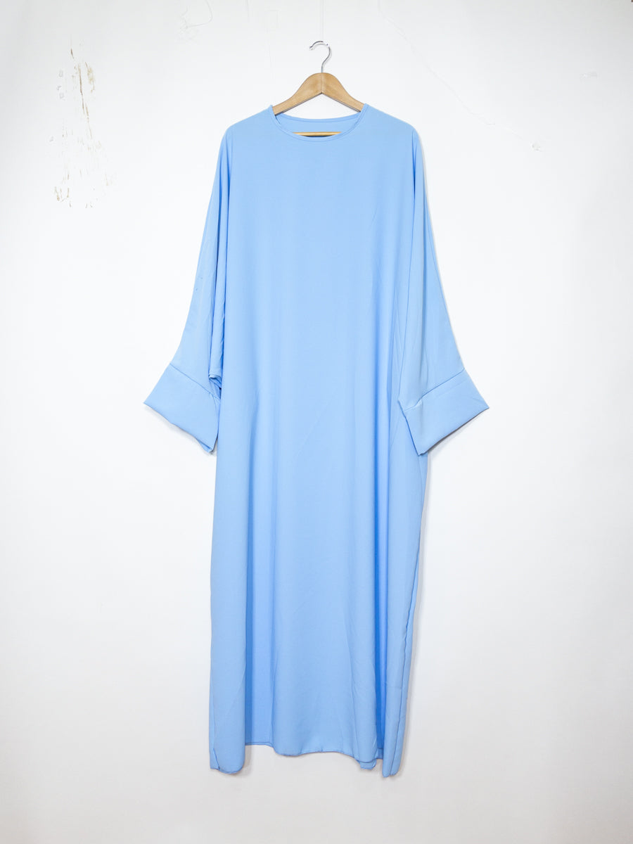 Abaya longue femme ref: ro2331pk - Abaya Longue en Soie de Médine à Manches Papillon fluide, douce et confortable