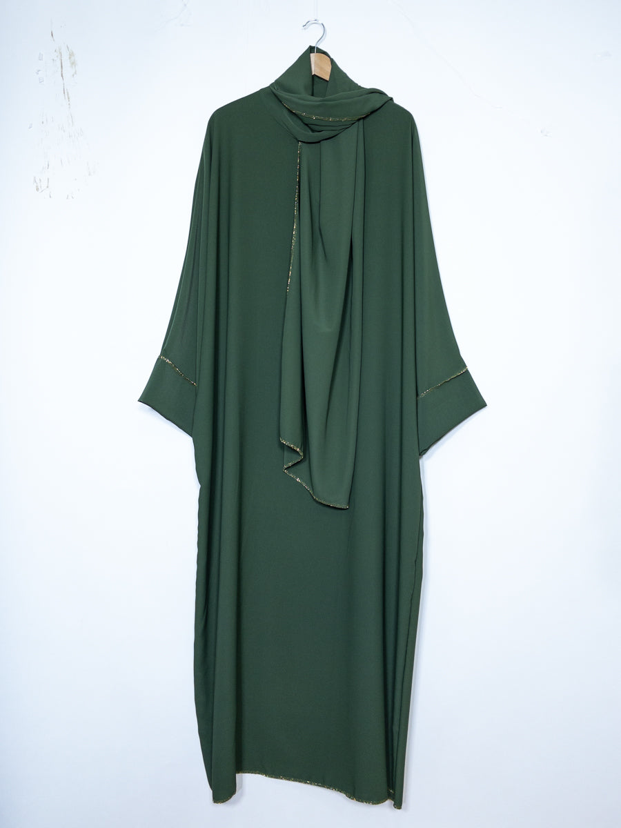 Abaya longue femme REF: Ro2381pk en soie de medine avec voile Intégré fluide et élégante