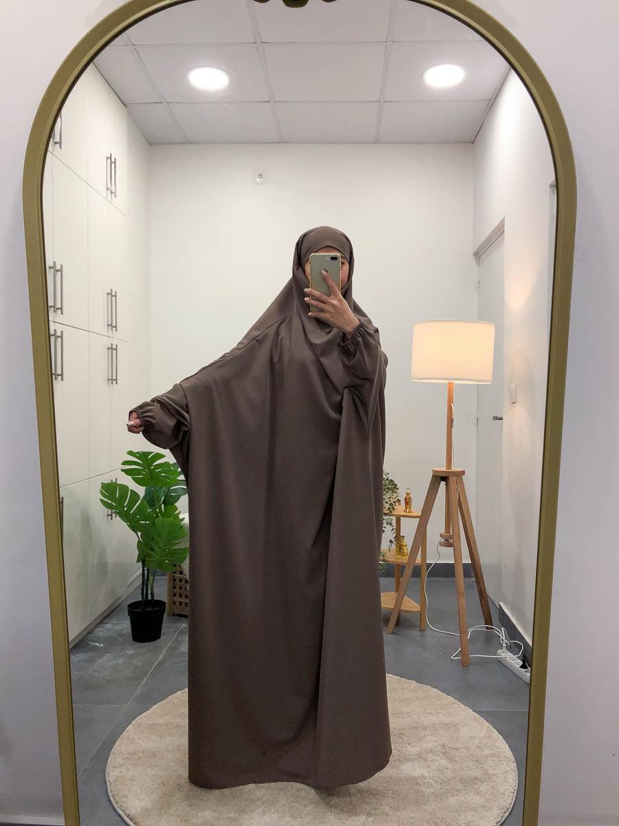 Jilbeb longue femme ref:2350-3 pk en soie de medine tissu fluide et opaque port confortable tout au long de la journée