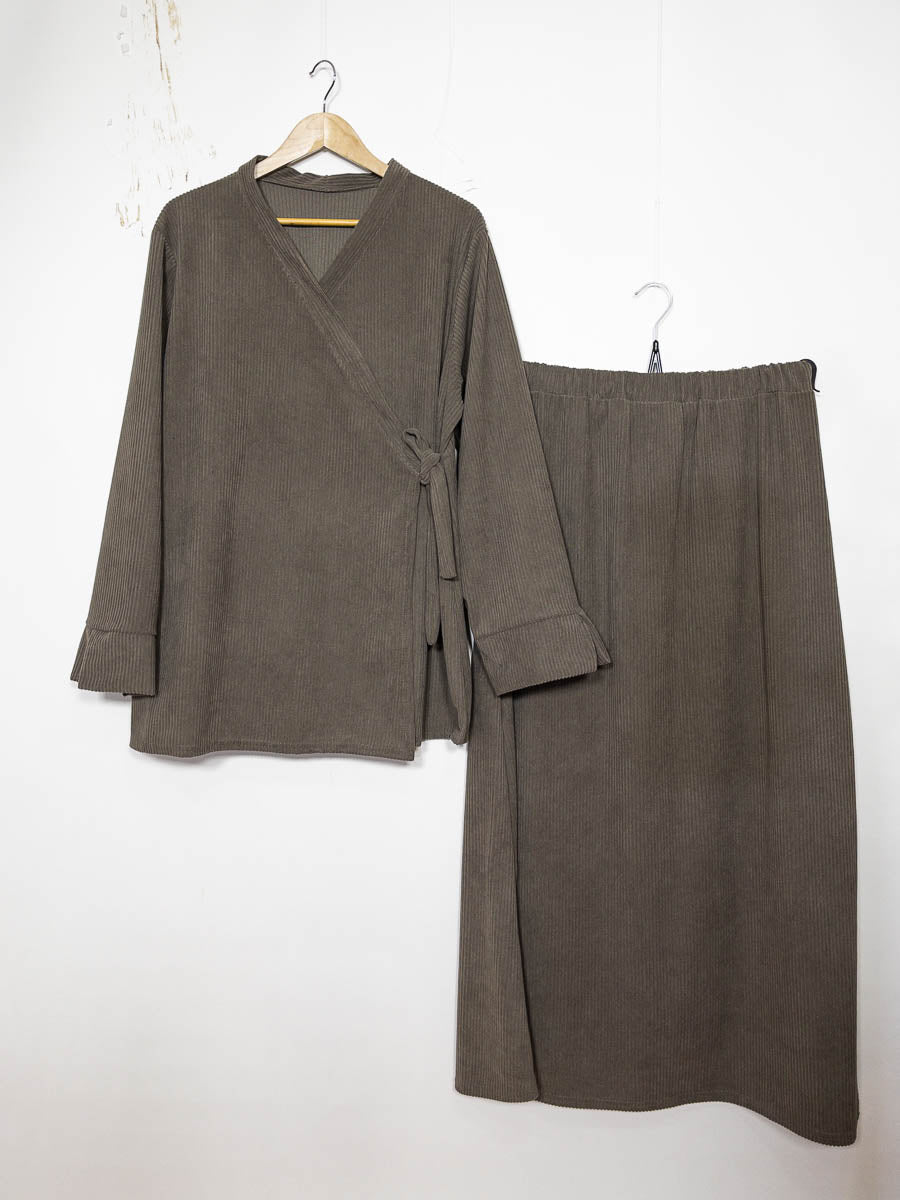 Ensemble côtelé pour l'hiver : 2385-ju-Côtèle Ensemble Côtelé pour l’Hiver avec jupe côtelé chic et chaleureux