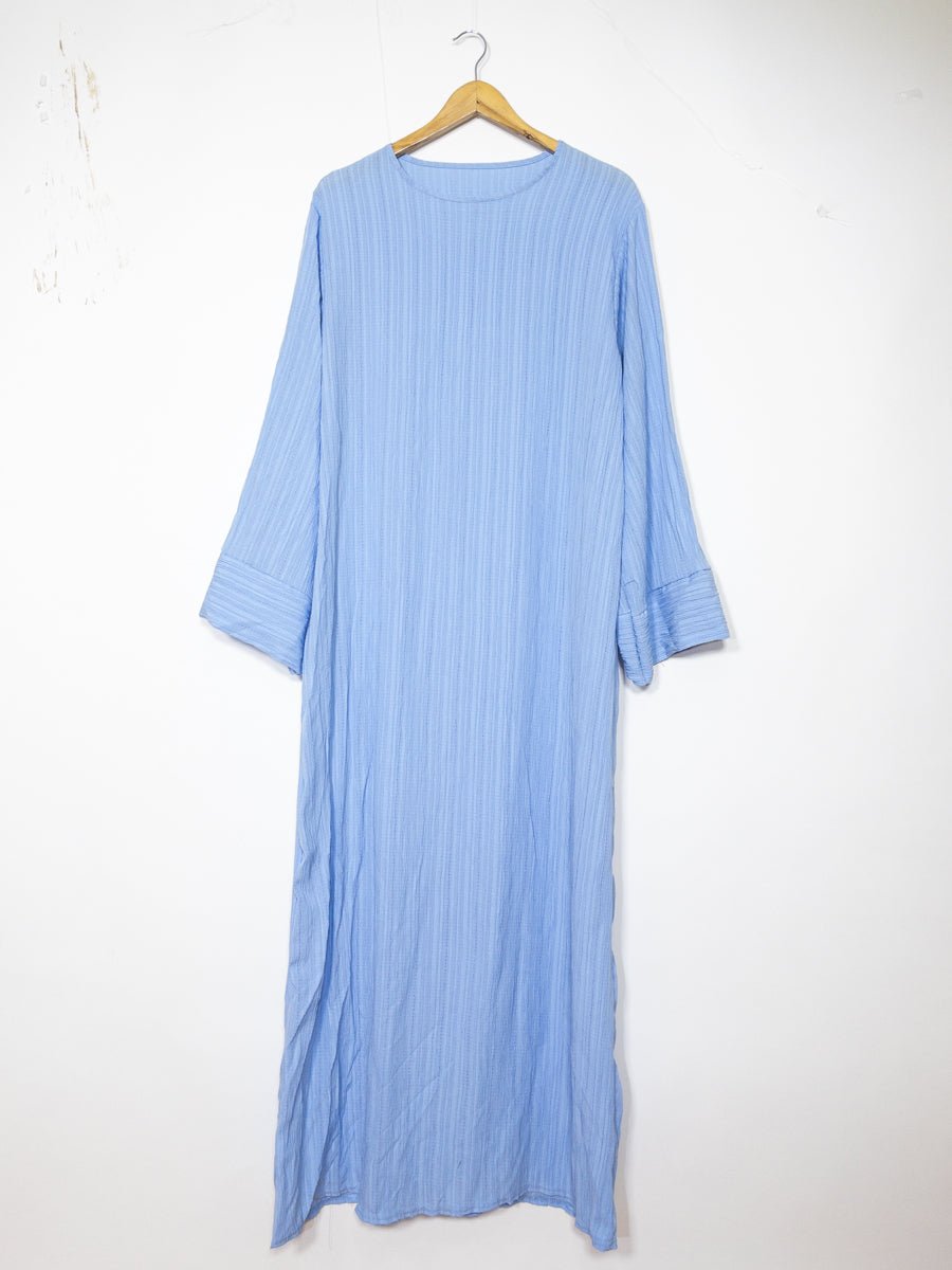 Abaya longue femme REF: Ro2387FF Robe Abaya à Manches Larges tissu texturé hautement durable