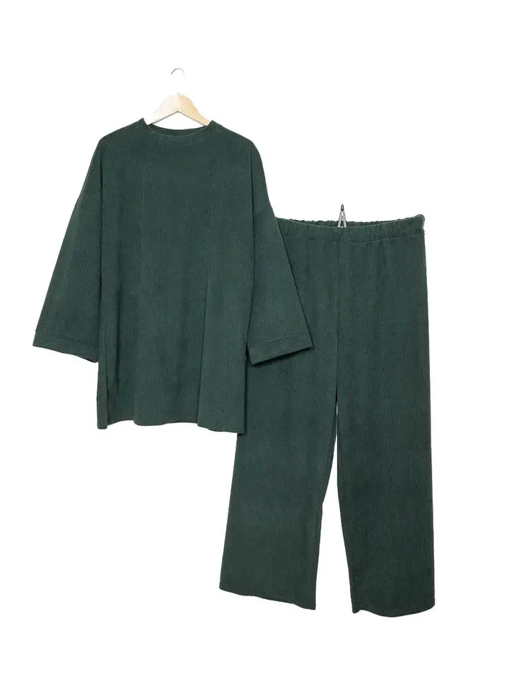 Ensemble côtelé pour l'hiver ref:2396 - Ensemble confortable Côtelé pour l’Hiver avec pantalon