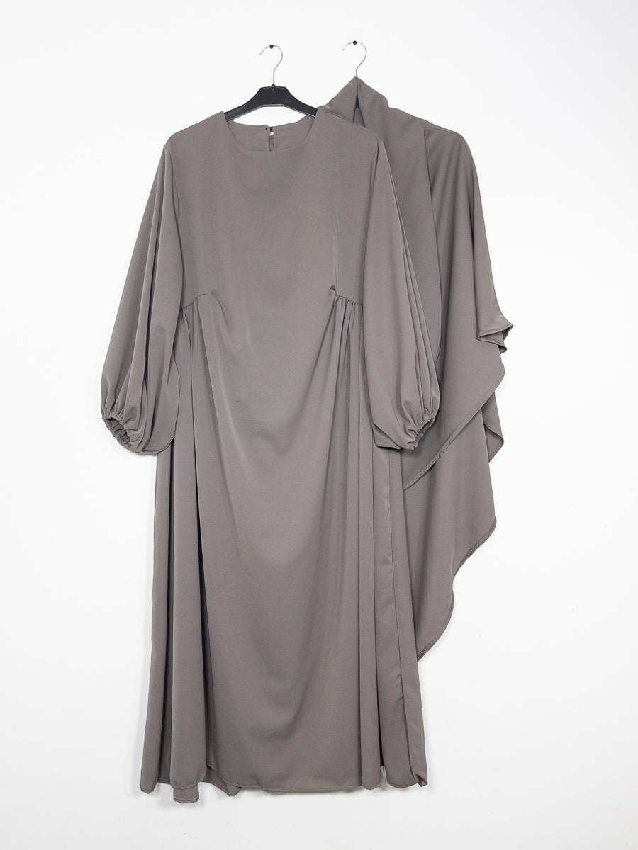 Ensemble 2 pièces en Soie de Médine REF: En2509+2510pk - Abaya + Khimar sobre et raffiné